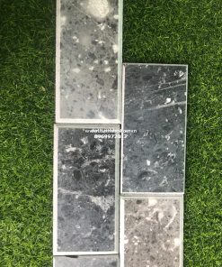 Chất liệu : Đá tự nhiên Thanh Hóa, Nghệ An Quy cách : 10x20x 1.8cm Bề mặt: Bóc lồi ứng dụng: Ốp cột, ốp chân tường, ốp tường, ốp tranh đá 