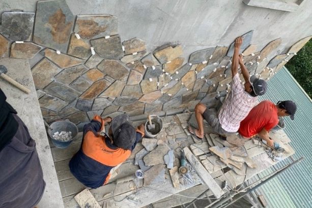 Không phủ chống thấm bảo vệ sau thi công